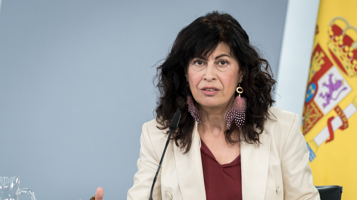 La ministra Redondo dice que el PP lleva «demasiado tiempo jugueteando» con el aborto