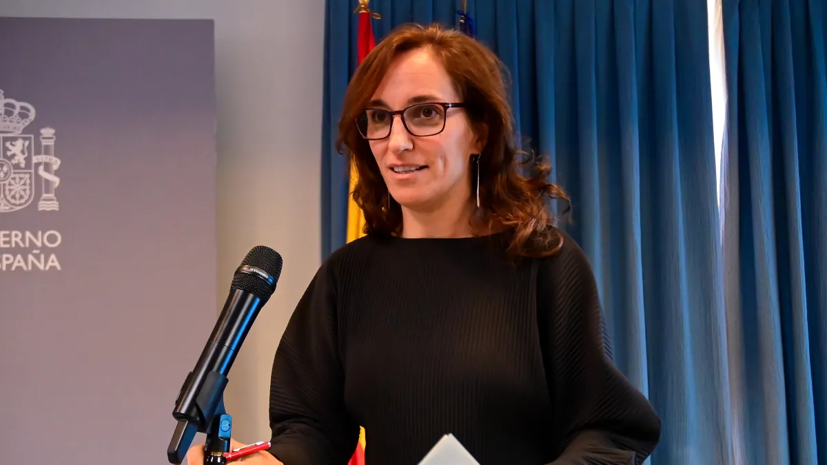 Mónica García celebra la creación del permiso por cuidados paliativos anunciado por Díaz