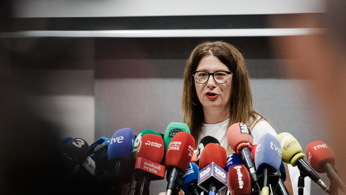 Leire Díez niega al Senado su ‘pendrive’ sobre jueces y fiscales alegando secreto profesional