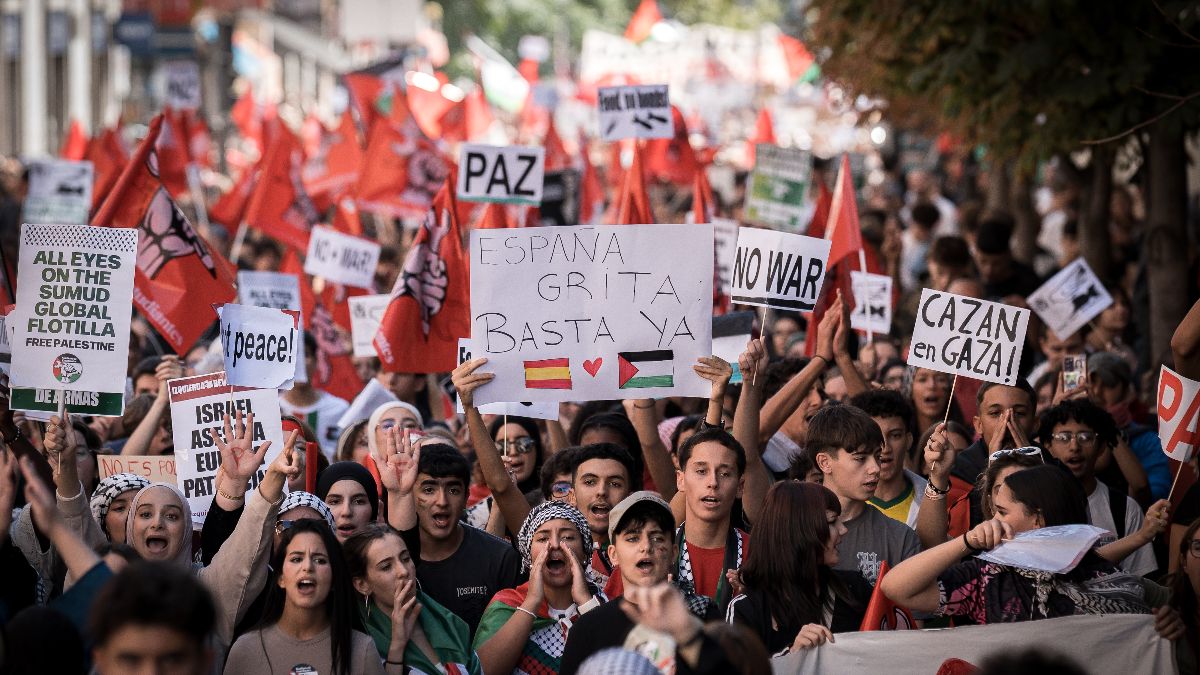 Más de 10.000 estudiantes se manifiestan en España «contra el genocidio sionista»