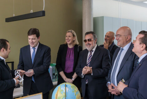 Mañueco refuerza el compromiso de la Junta con la igualdad de las personas con discapacidad