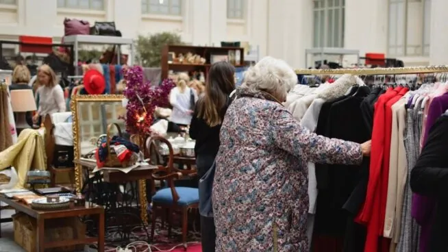 Mercadillo 'vintage' en Madrid: estos son los días para disfrutarlo en el Palacio de Cibeles