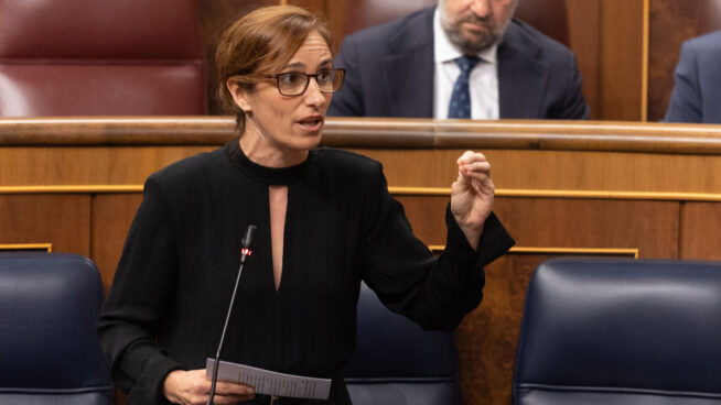 Mónica García culpa a Feijóo de que las comunidades no envíen datos de los cribados