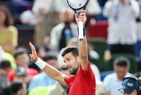 Djokovic no jugará la final en Shanghái tras perder contra el número 204 del ránking