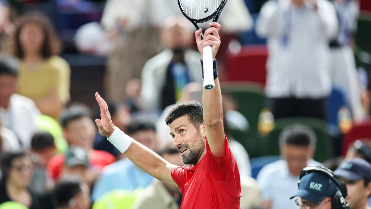 Djokovic no jugará la final en Shanghái tras perder contra el número 204 del ránking