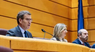 El Senado prepara la batalla contra el Gobierno: aprueba un nuevo Reglamento antes de ir al TC