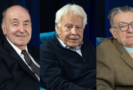 El rey da el Toisón de Oro a Felipe González, Miquel Roca y Miguel Herrero de Miñón