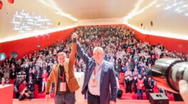 Rebelión en el PSOE extremeño: acusan a Cerdán de fraude en el censo de afiliados