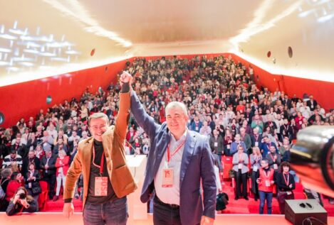 Rebelión en el PSOE extremeño: acusan a Cerdán de fraude en el censo de afiliados
