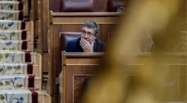El PSOE pide a Sumar seguir «remando juntos» y avisa que no hay varitas mágicas en vivienda