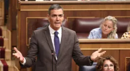 Sánchez anuncia el nuevo catálogo de símbolos franquistas para retirarlos «de una vez»