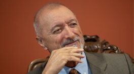 Pérez Reverte advierte al Congreso: «Me va a regular el uso de las palabras su puta madre»