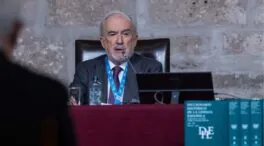 La RAE presenta en Perú la primera edición física del Diccionario Histórico de la Lengua