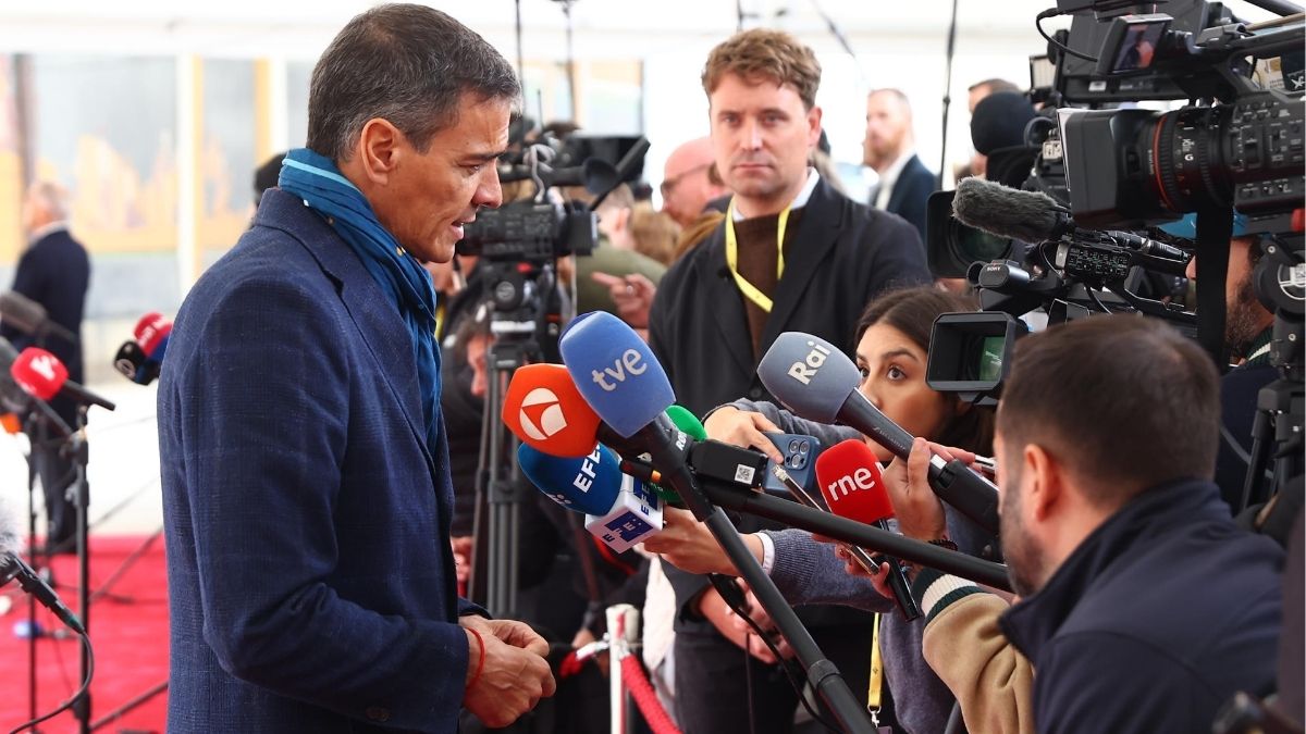 Sánchez ratifica que presentará presupuestos y trabaja «con humildad» para lograr apoyos
