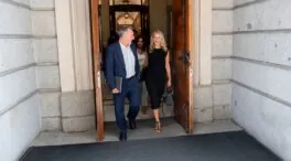 Sumar se reúne con dos exjefes del FRAP en el Congreso para un «homenaje de Estado»