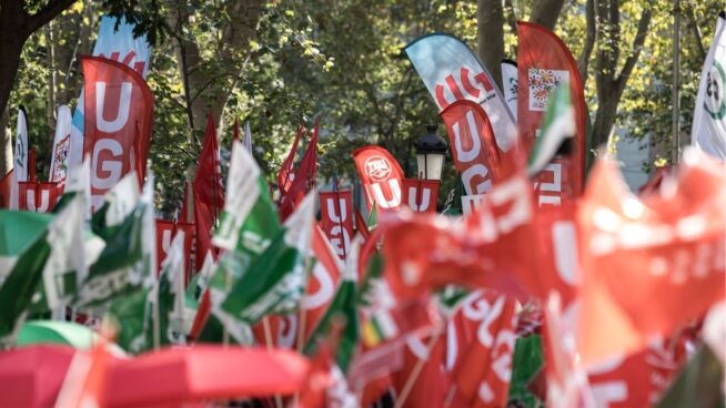 Los sindicatos amenazan con una huelga si no se negocian mejoras para funcionarios