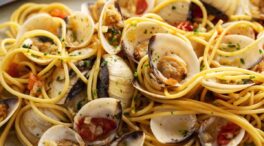 'Spaghetti alle vongole' y la pelea por el queso en un restaurante de Roma