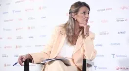 Sumar pide que se investigue la subida de precios de las aerolíneas durante los incendios