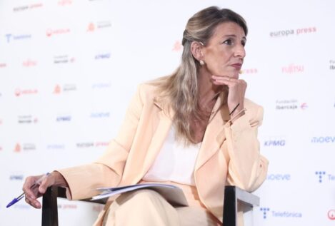 Sumar pide que se investigue la subida de precios de las aerolíneas durante los incendios