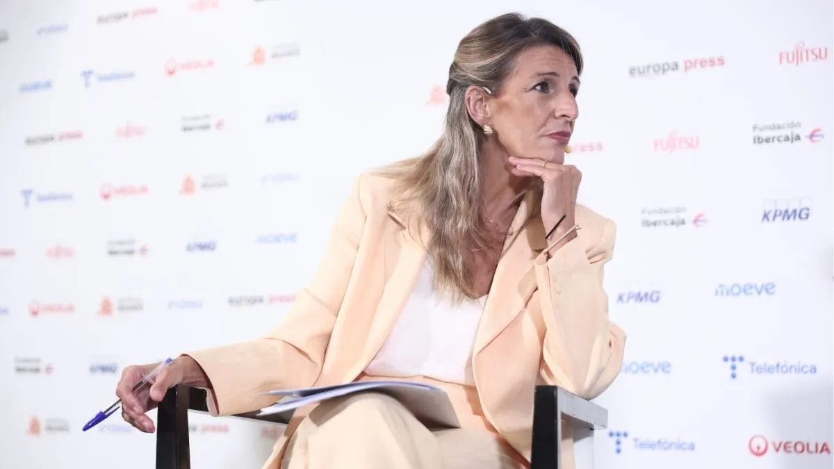 Sumar pide que se investigue la subida de precios de las aerolíneas durante los incendios