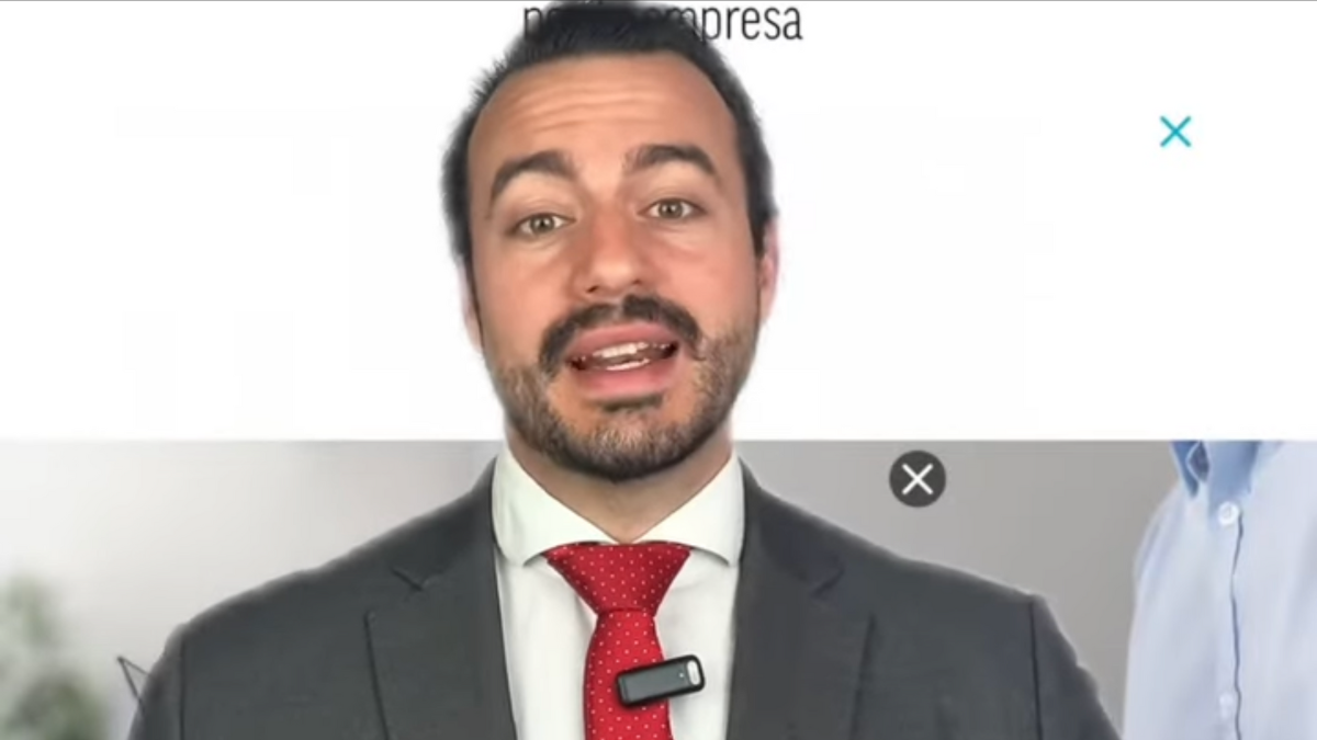 ‘Un tío legal’, abogado: «No uses el móvil personal para trabajar, la empresa te debe uno»
