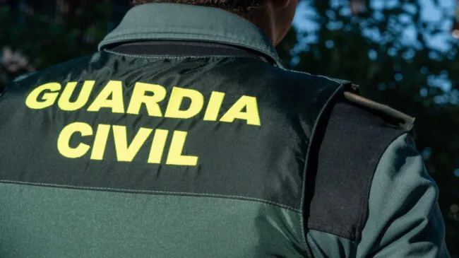 Expulsado un guardia civil tras ser condenado a prisión por encañonar y agredir a su exmujer