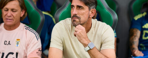 El Real Oviedo destituye al técnico serbio Veljko Paunovic