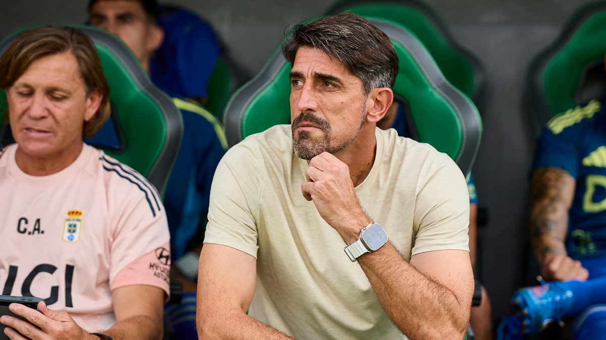 El Real Oviedo destituye al técnico serbio Veljko Paunovic
