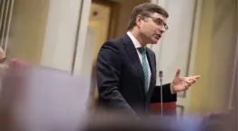 Vox se queda solo en el Parlamento de Canarias al pedir la eliminación del arraigo