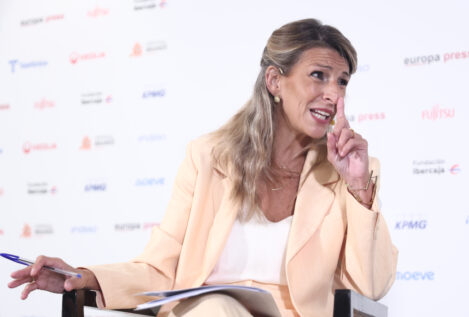 Díaz estudia «acciones legales» contra Ayuso por negarse al registro de objetores del aborto
