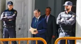 Malestar entre los socialistas de la Mesa por sugerir el juez cambiar normas del Congreso