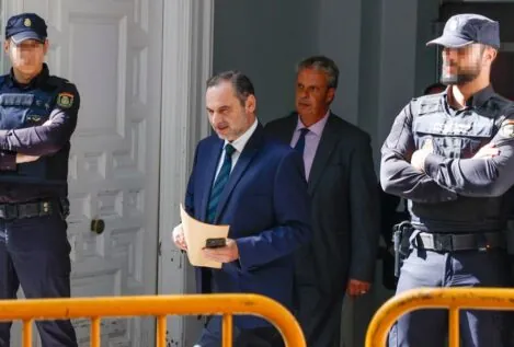 El juez del Supremo deja a Ábalos en libertad, pero mantiene las medidas cautelares