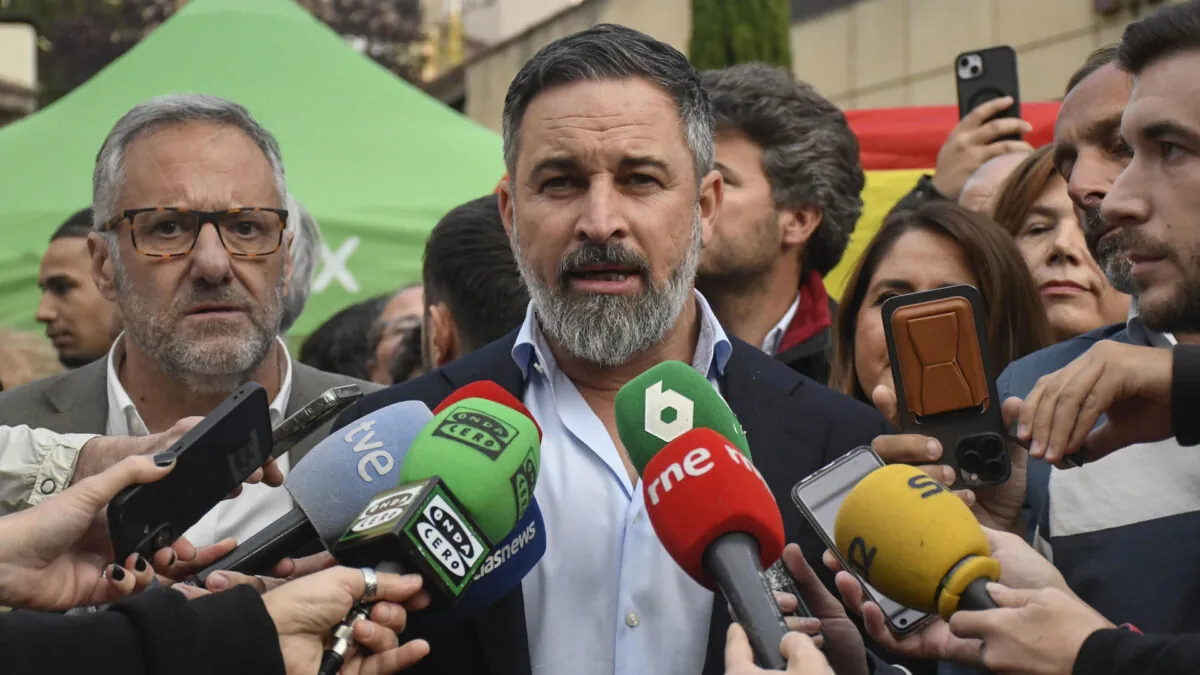 Vox denuncia al PSOE ante la Fiscalía por financiación ilegal y blanqueo de capitales