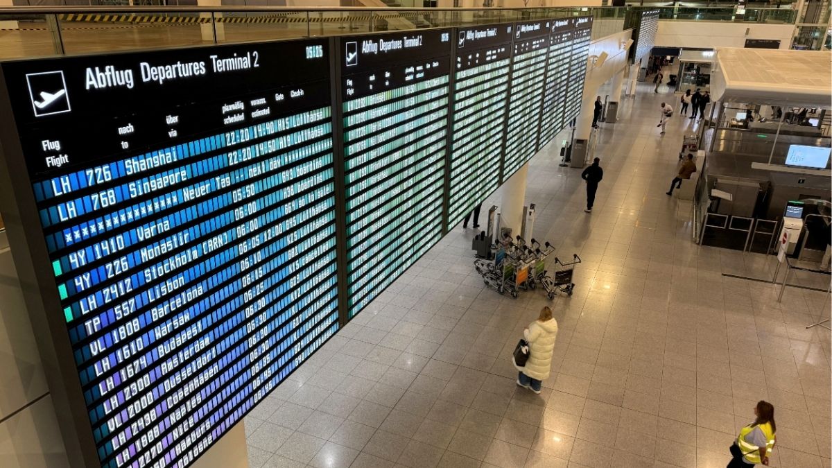 El aeropuerto de Múnich reinicia operaciones tras cerrar por la presencia de drones