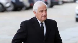 Alfonso, el hijo más callado de la duquesa de Alba: es abuelo y tiene un castillo en Salamanca
