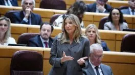 El PP acusa al PSOE de ser el partido de las chistorras, las mordidas y el «dinero en B»
