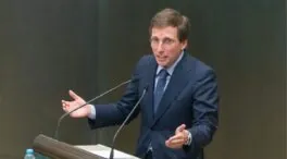 Almeida cree que Sánchez actúa «como un corrupto» con sus «evasivas» en el Senado