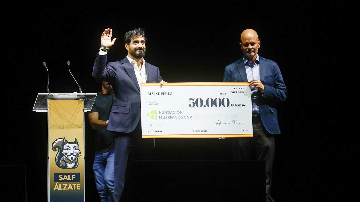 La fundación de ayuda a huérfanos de la Policía renuncia a los 50.000 euros donados por Alvise