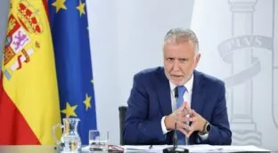 El ministro Torres presionó a su equipo para pagar a la trama corrupta: «Estoy encima»