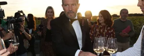 Todo lo que se ha filtrado de la boda de Stella Banderas: del vestido y el menú al presupuesto