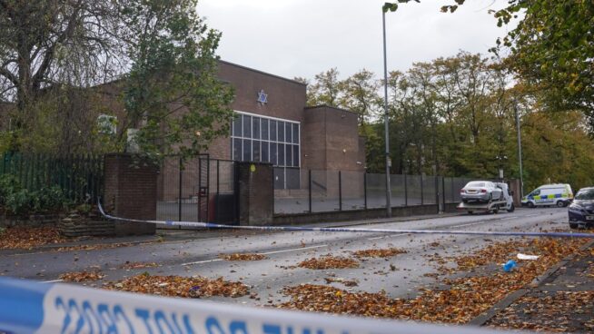 El terrorista del ataque en Mánchester juró lealtad a Estado Islámico, según la Policía