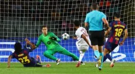 El poderío físico del PSG doblega al Barcelona en Montjuic en el último minuto