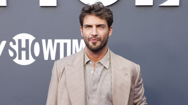 Maxi Iglesias (35) pone el foco en su relación sentimental con Aitana Sánchez-Gijón (57): «'Hacerlo' está sobrevalorado»