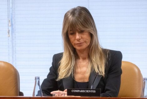 El juez ofrece a la UCM personarse como perjudicada en la causa contra Begoña Gómez