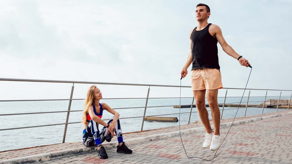 beneficios-saltar-comba-hombre-mujer