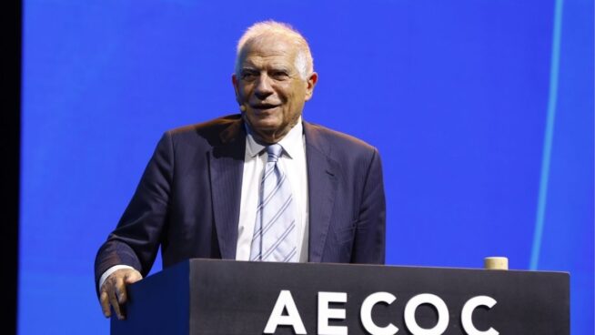 Borrell critica que EEUU pasa de las normas comerciales y ahora impera «la ley de la jungla»