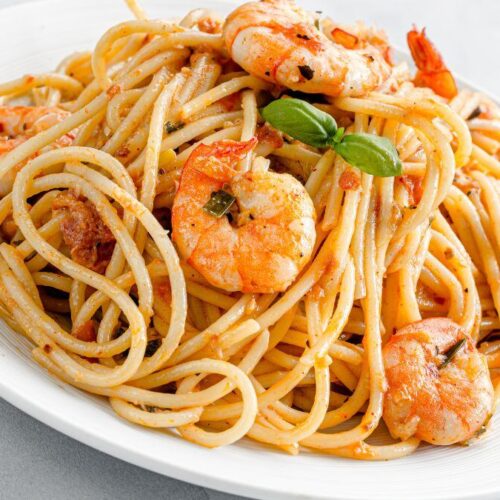 Espaguetis al ajillo con langostinos en la thermomix