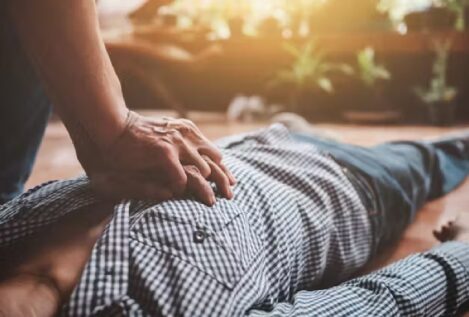 Reanimación cardiopulmonar al alcance de cualquier persona: cómo salvar una vida