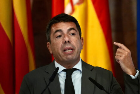 Mazón critica al Gobierno un año después de la dana: «Volvería a pasar lo mismo»