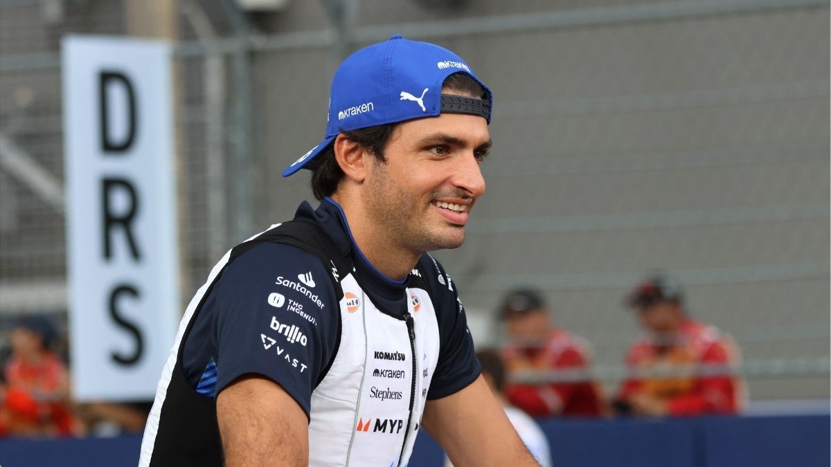 Carlos Sainz, sobre la situación política de España: «Me pone de muy mal humor»